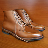 Round Braided Cord Waxed Boot Laces - 48" Whiskey - Outer Side