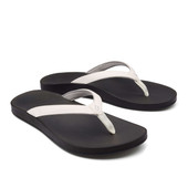 Olukai Women's Puawe 20498-4R40 White-Black - Front