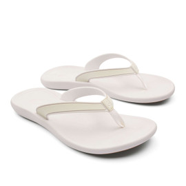 Olukai Women's Kāpehe 20479-4R4R White-White
