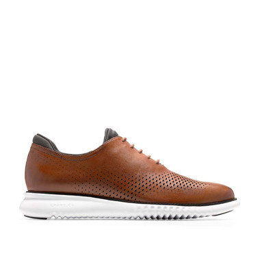 Cole Haan Men display picture 1