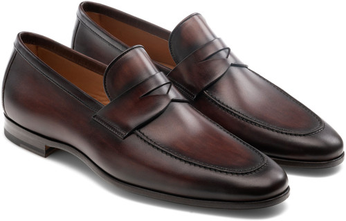 Effortless Style: Magnanni Penny Loafer