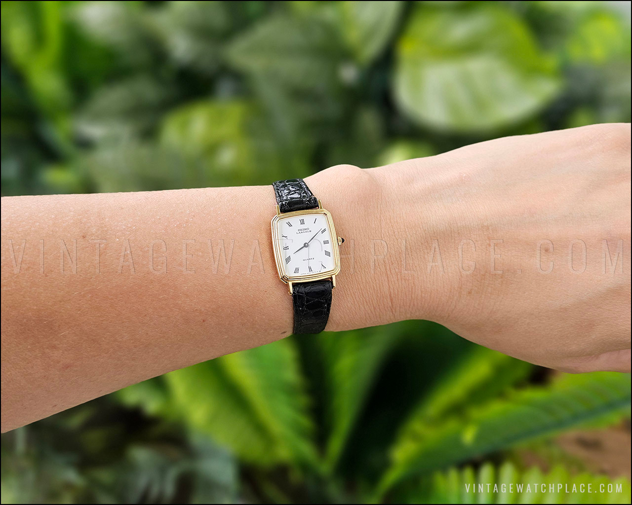 New Old Stock 1981 Ladies' Seiko Lassale vintage watch, very