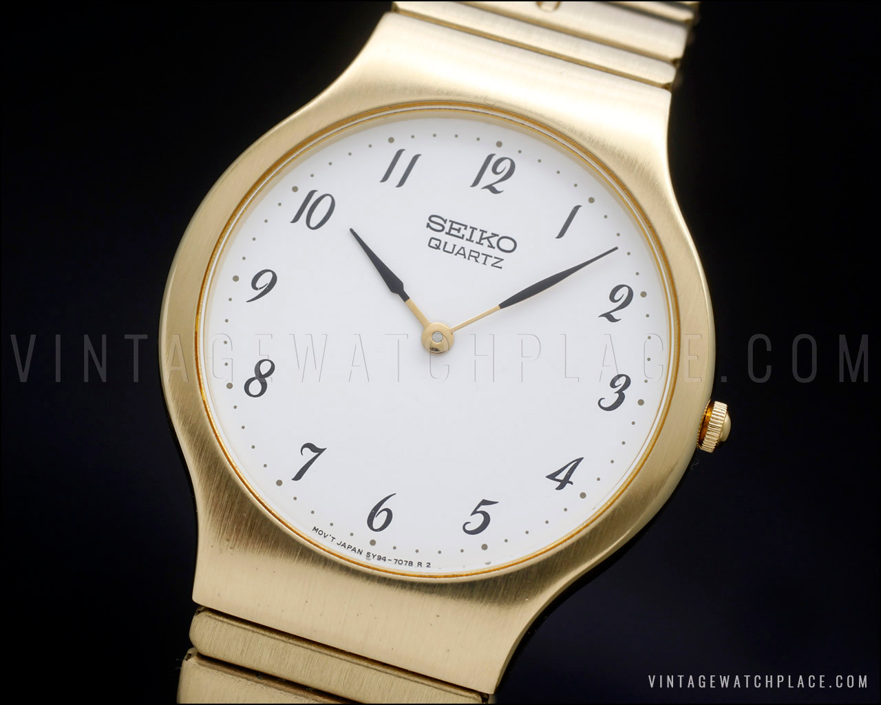 New Old Stock 1990 Seiko dress flat Quartz vintage watch, only 5mm