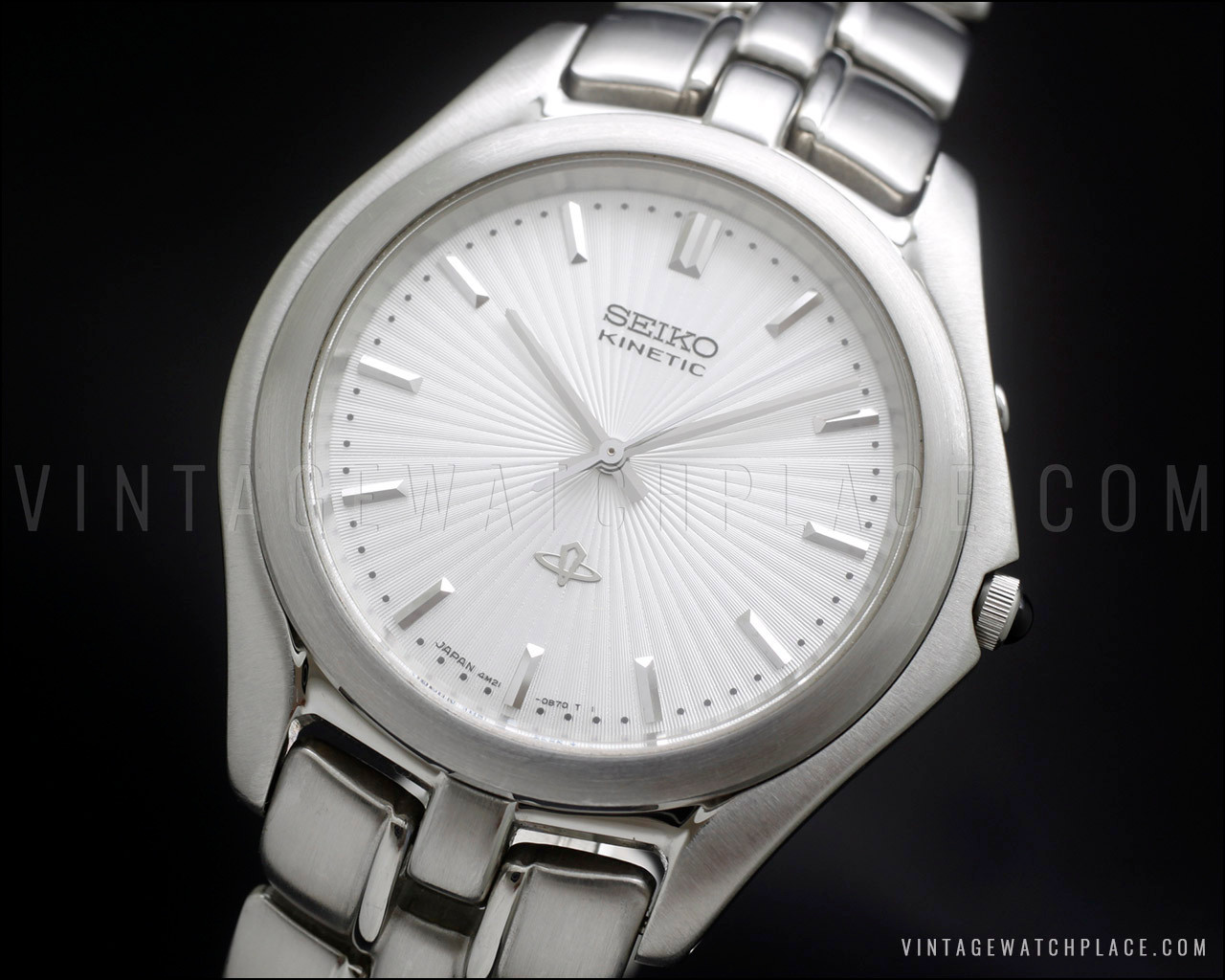 New Old Stock 1997 SEIKO KINETIC 4M21-0B40, sapphire crystal, very