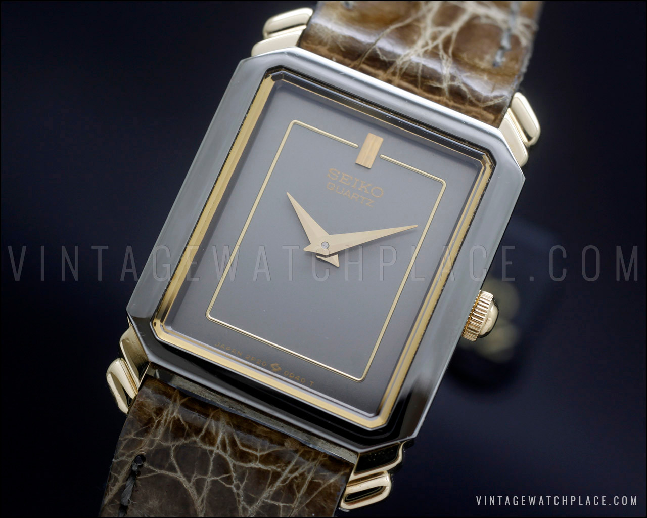 New Old Stock 1985 Seiko 2P20-5C10 Ladies' Quartz vintage dress