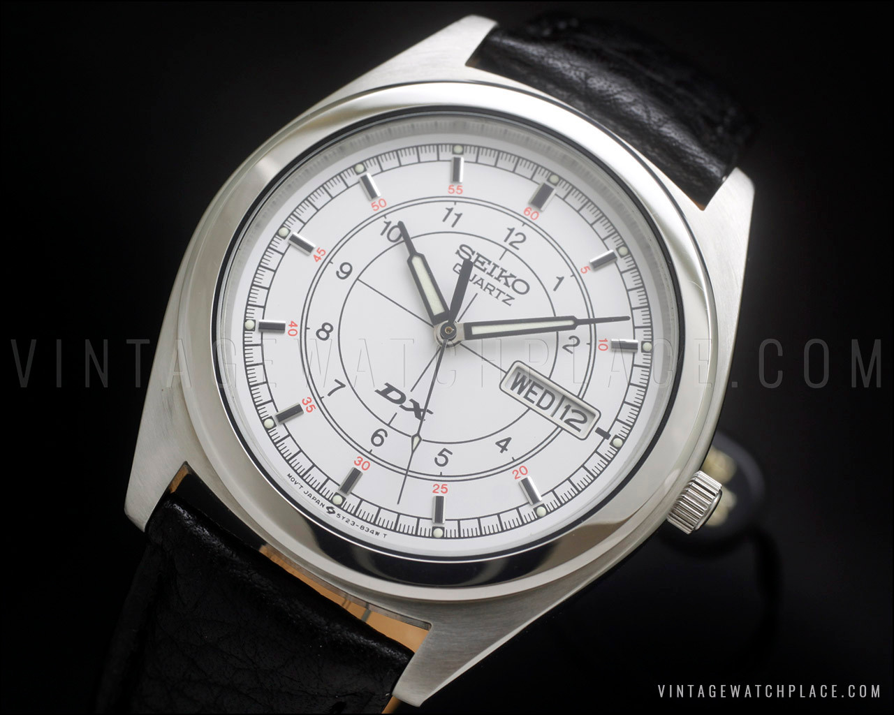 New Old Stock 1989 Seiko DX white dial Quartz vintage watch, 5Y23