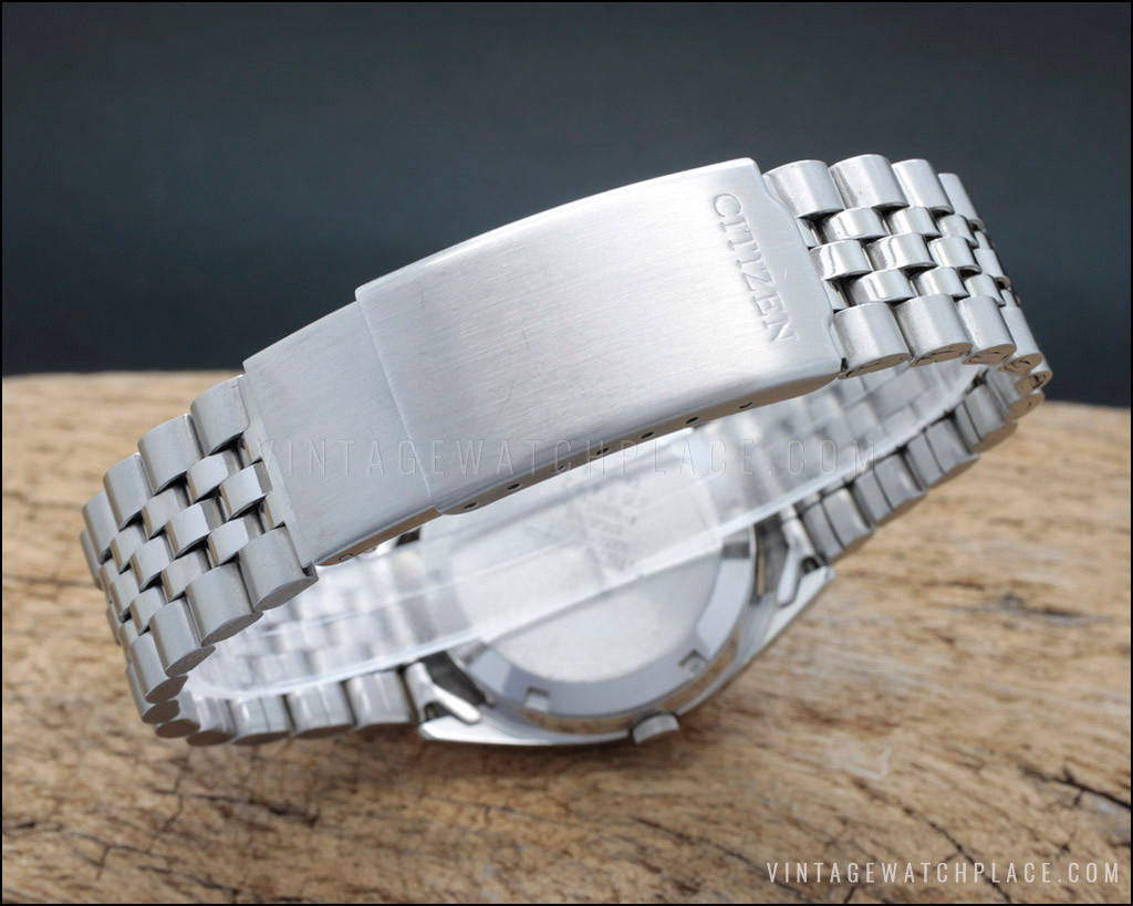 幻想的 Vintage Watch CITIZEN ホワイトダイヤル 37mm | www.iuggu.ru