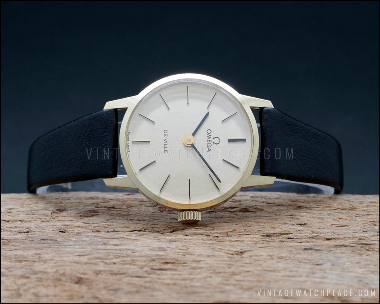 New Old Stock Omega De Ville Ba 511.0544, 18K solid yellow gold