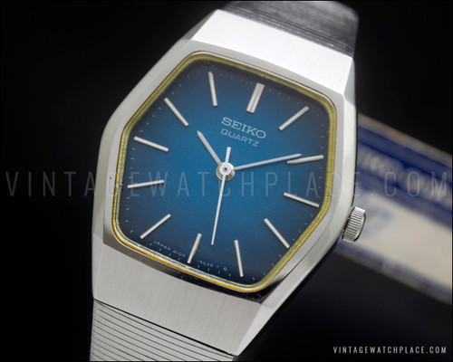 New Old Stock 1977 Seiko quartz Ladies' vintage watch NOS
