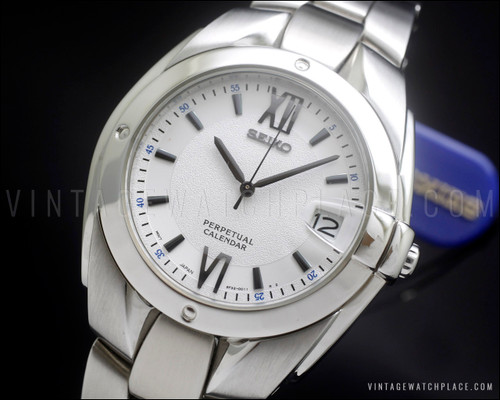 Seiko 8F32-0019