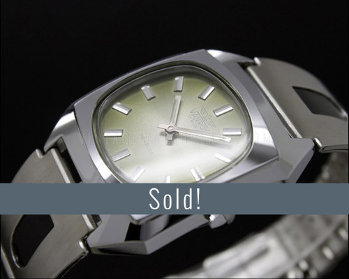 Vanroy mechanical Color watch, Unitas 6325, NOS, green