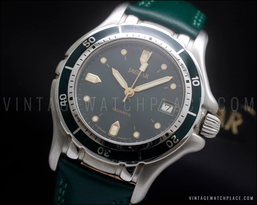 Near NOS Jaguar Diver British green vintage quartz watch, sapphire

