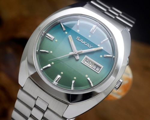 New Old Stock NOS Sakay automatic vintage watch, blue/green dial, faceted crystal