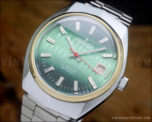 New Old Stock NOS Fortaine automatic vintage watch, faceted crystal, green dial