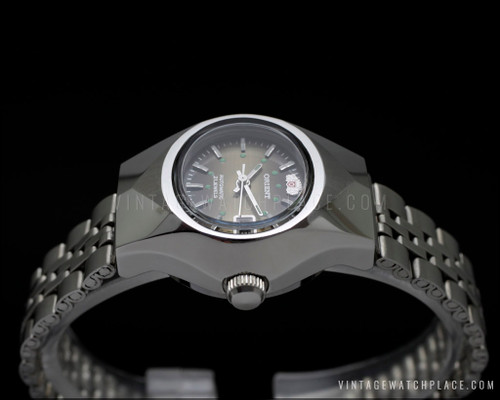 New Old Stock Orient automatic vintage watch for Ladies, rare shape ...