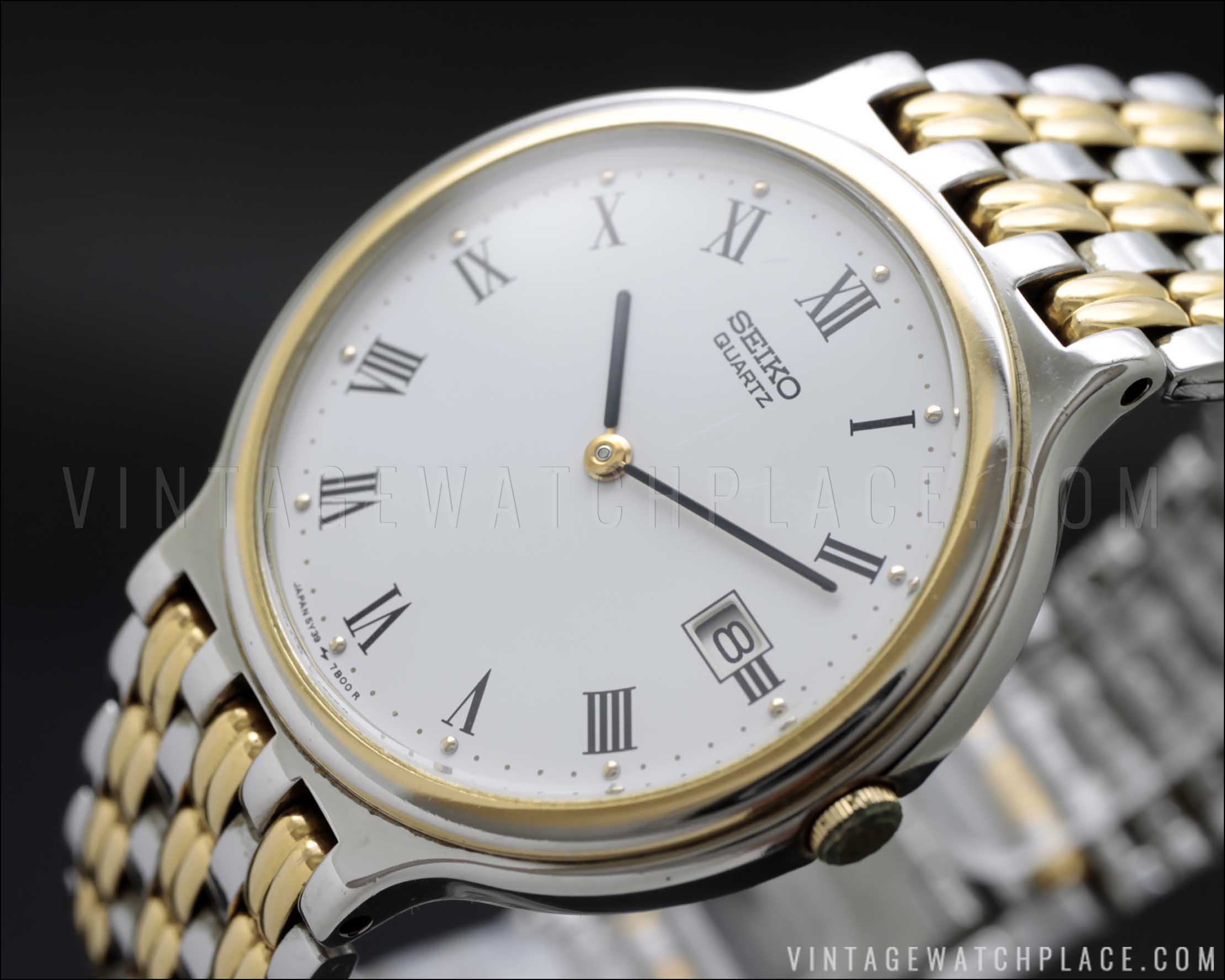 Used dress Seiko Quartz vintage watch, very flat, 5Y39-7A70, stainless  steel and golden, very dainty!