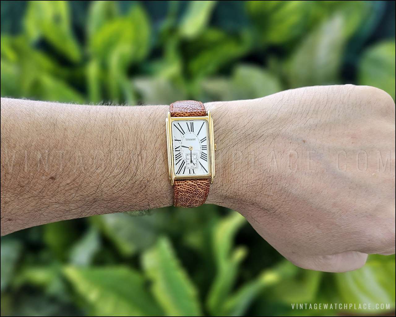 New Old Stock Tissot square Quartz vintage watch, 100