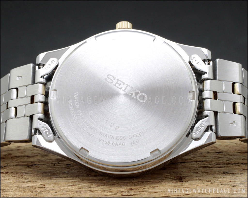 New Old Stock Seiko Solar quartz Dress watch, very elegant, 100% original  and in stunning NOS condition, reference V158-0AA0.