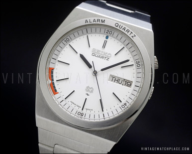 New Old Stock rare Seiko Alarm Quartz vintage watch, from February