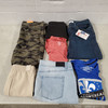 186 Units of Clothing & Accessories - MSRP 2960$ - Returns (Lot # 596537)