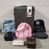 192 Units of Luggages & Bags - MSRP $4,538 - Returns (Lot # 655505)