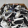 211 units of Shoes (pair) - MSRP $7,164 - Returns (Lot # 776959)