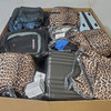 165 units of Luggages & Bags - MSRP $4,968 - Returns (Lot # 999318)