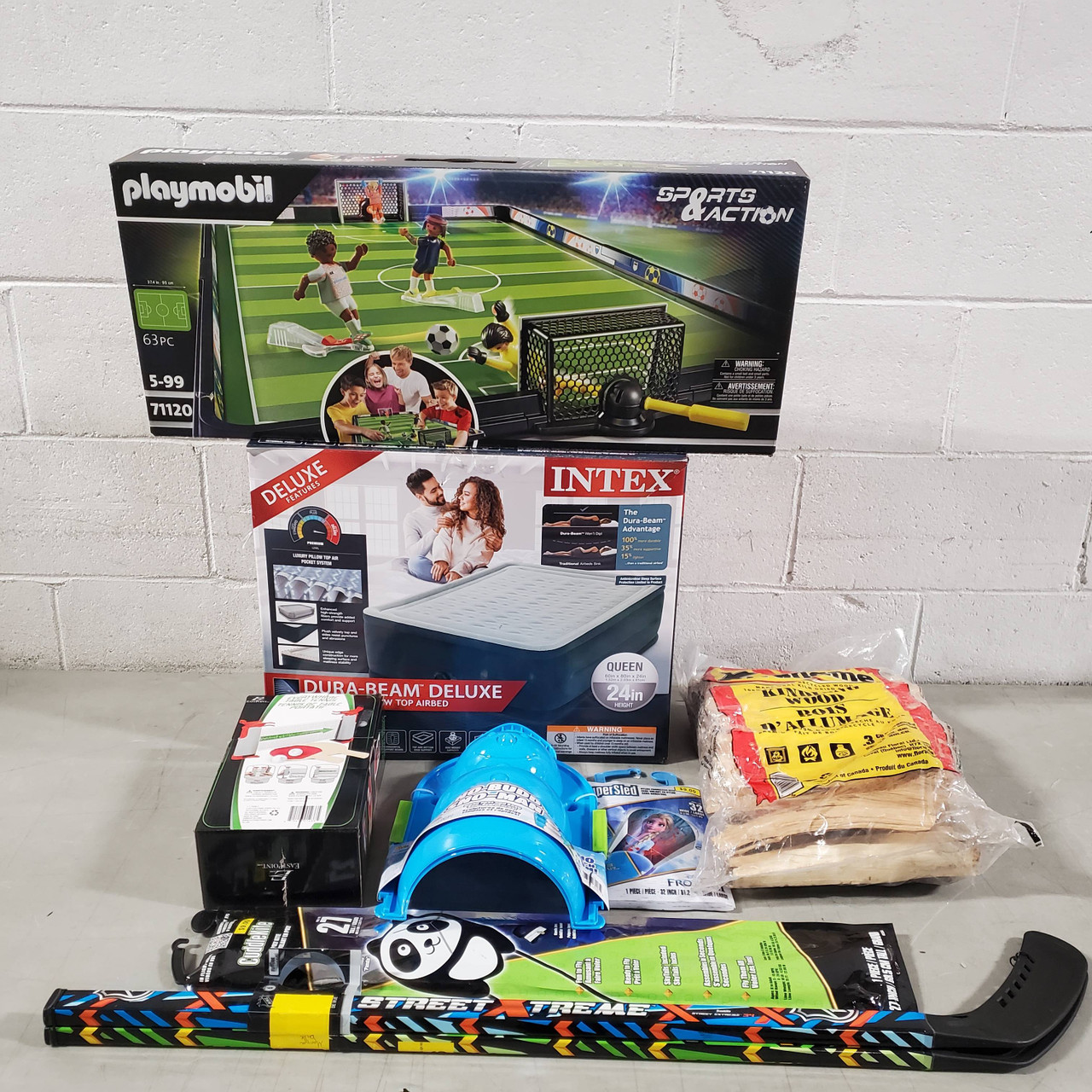 209 Units of Sports & Outdoor - MSRP $3,415 - Returns (Lot # 660512)