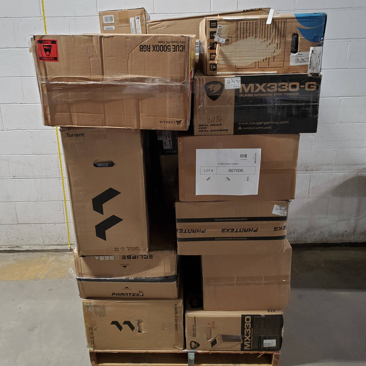 18 Units of Computer Cases - MSRP $3,237 - Salvage (Lot # 667006)