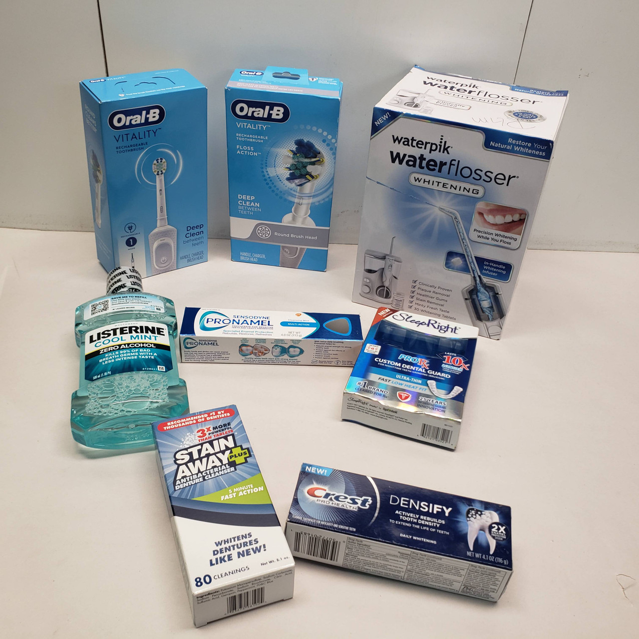 51 Units of Personal Care - MSRP $570 - Like New (Lot # 102-667275)