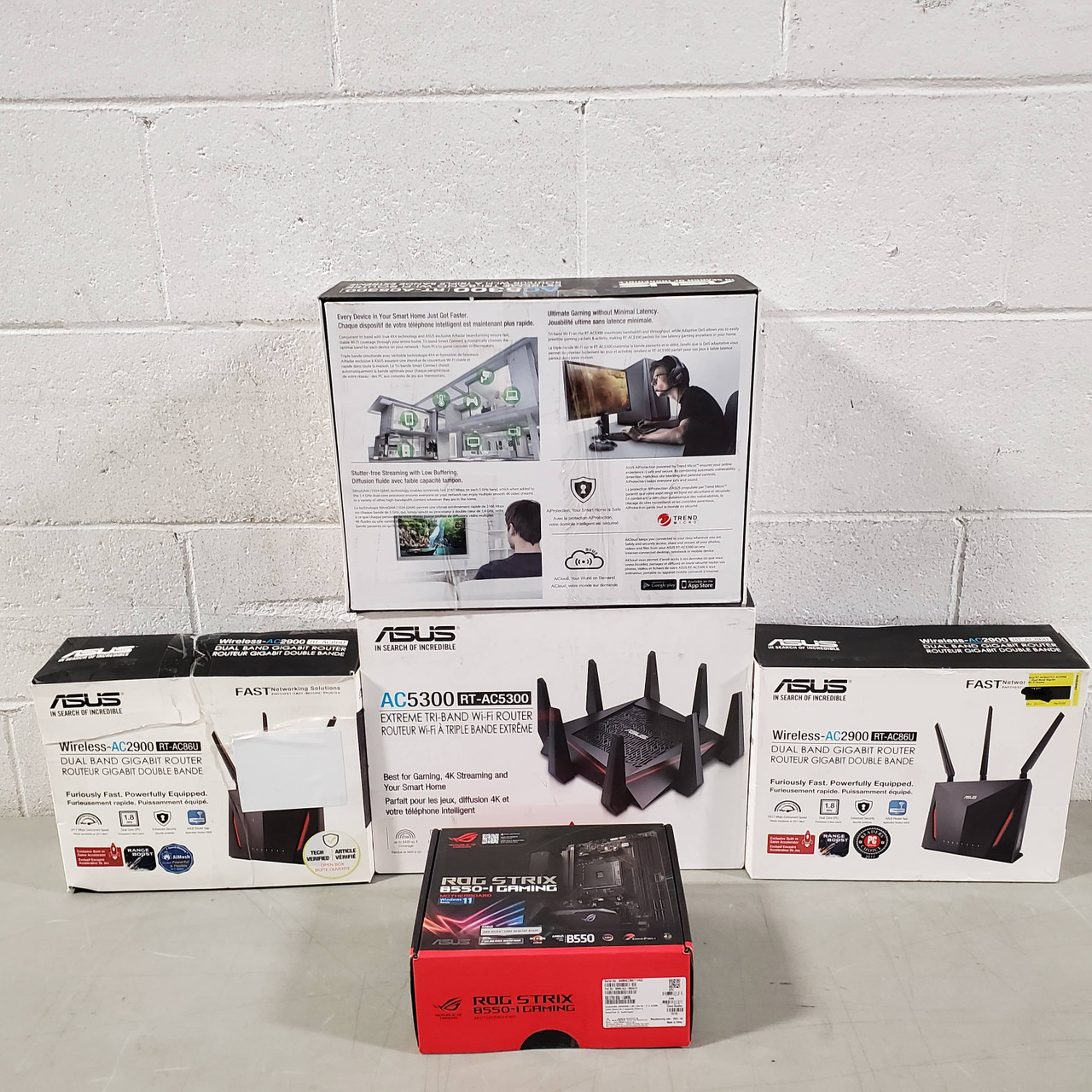 5 Units of Computer Accessories - MSRP $1,451 - Salvage (Lot # 673414)