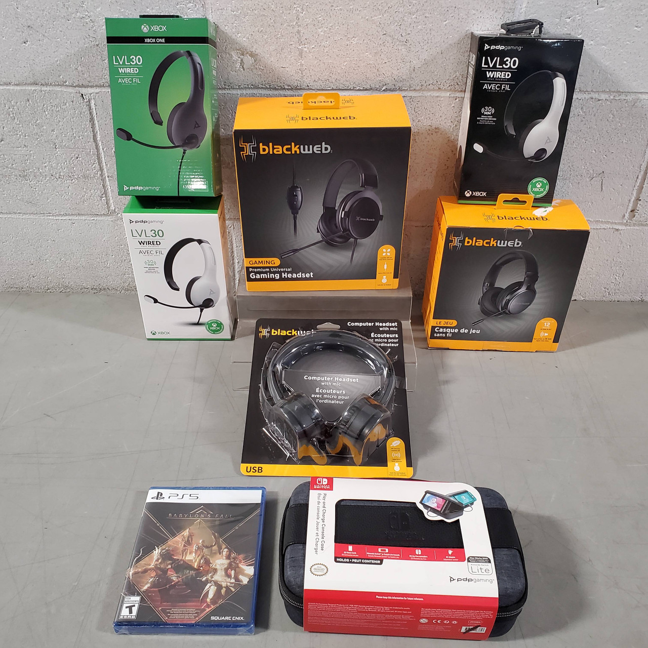 36 units of Video Games & Accessories - MSRP $859 - Returns (Lot # 680037)
