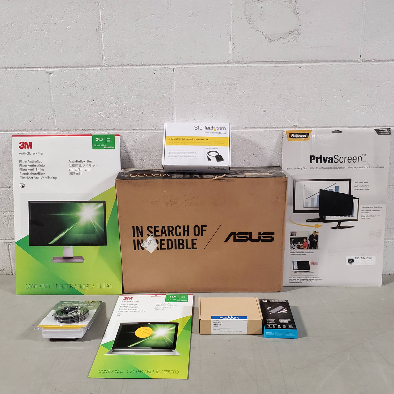 30 units of Computer Accessories - MSRP $2,984 - Returns (Lot # 683412)