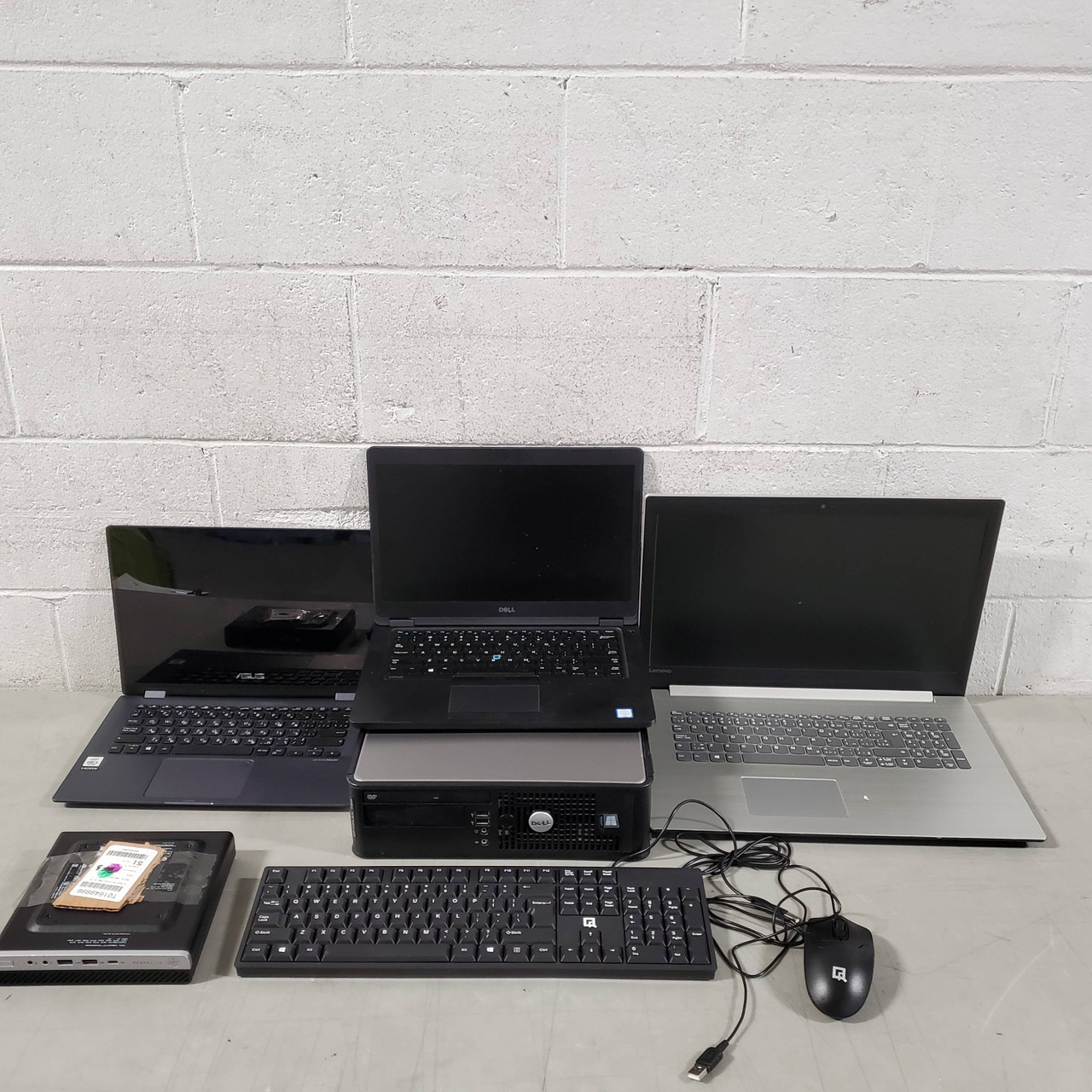 5 units of Laptops & Desktops - MSRP $1,978 - Salvage (Lot # 685305)
