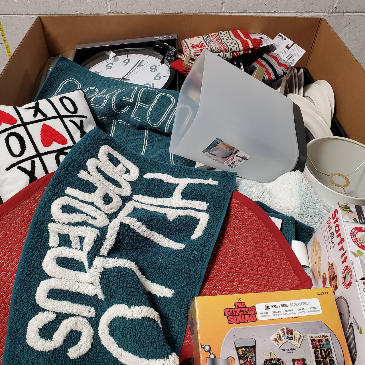 10826 units of Home More MSRP $154,556 Returns (Lot