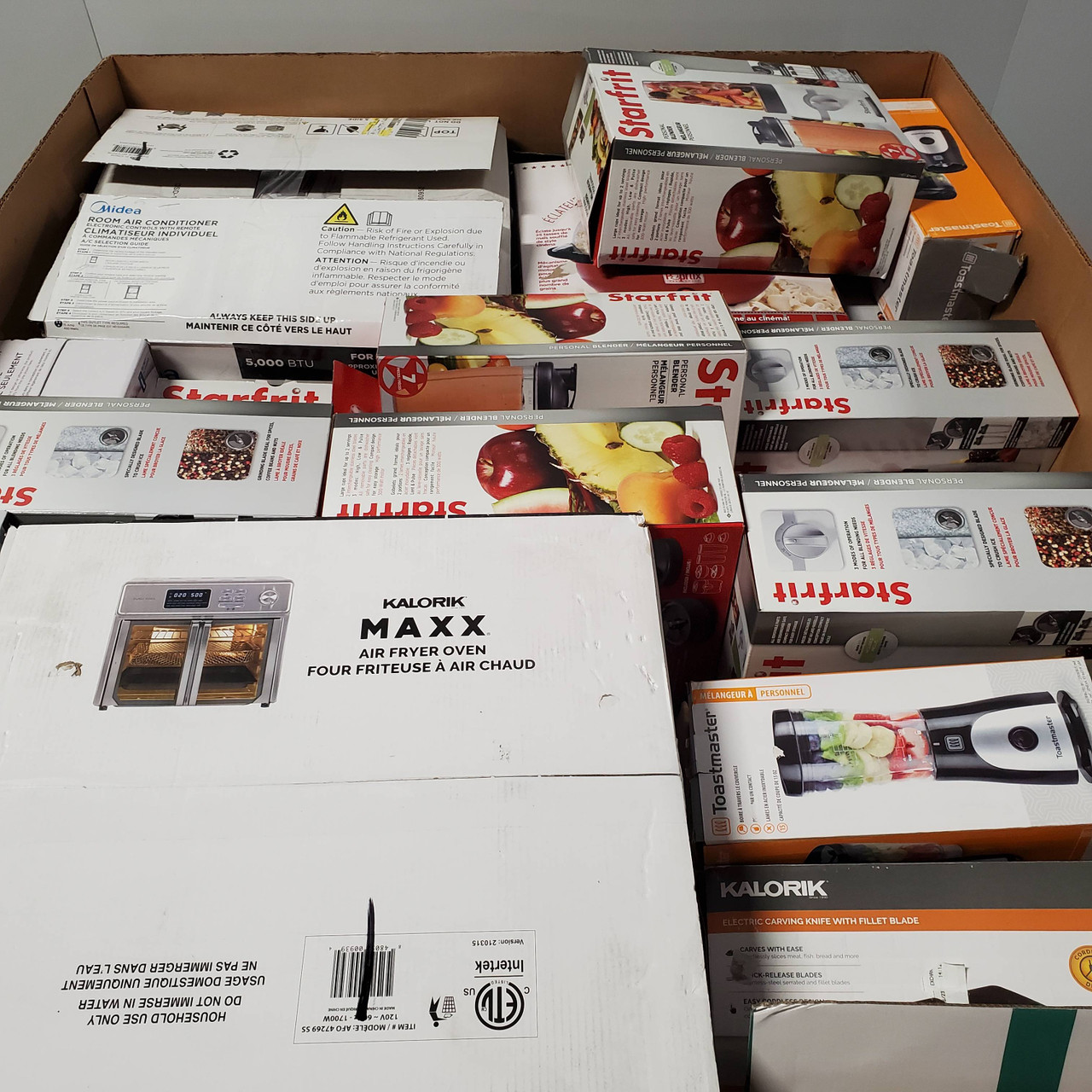 32 units of Small Appliances - MSRP $2,242 - Returns (Lot # 695033)
