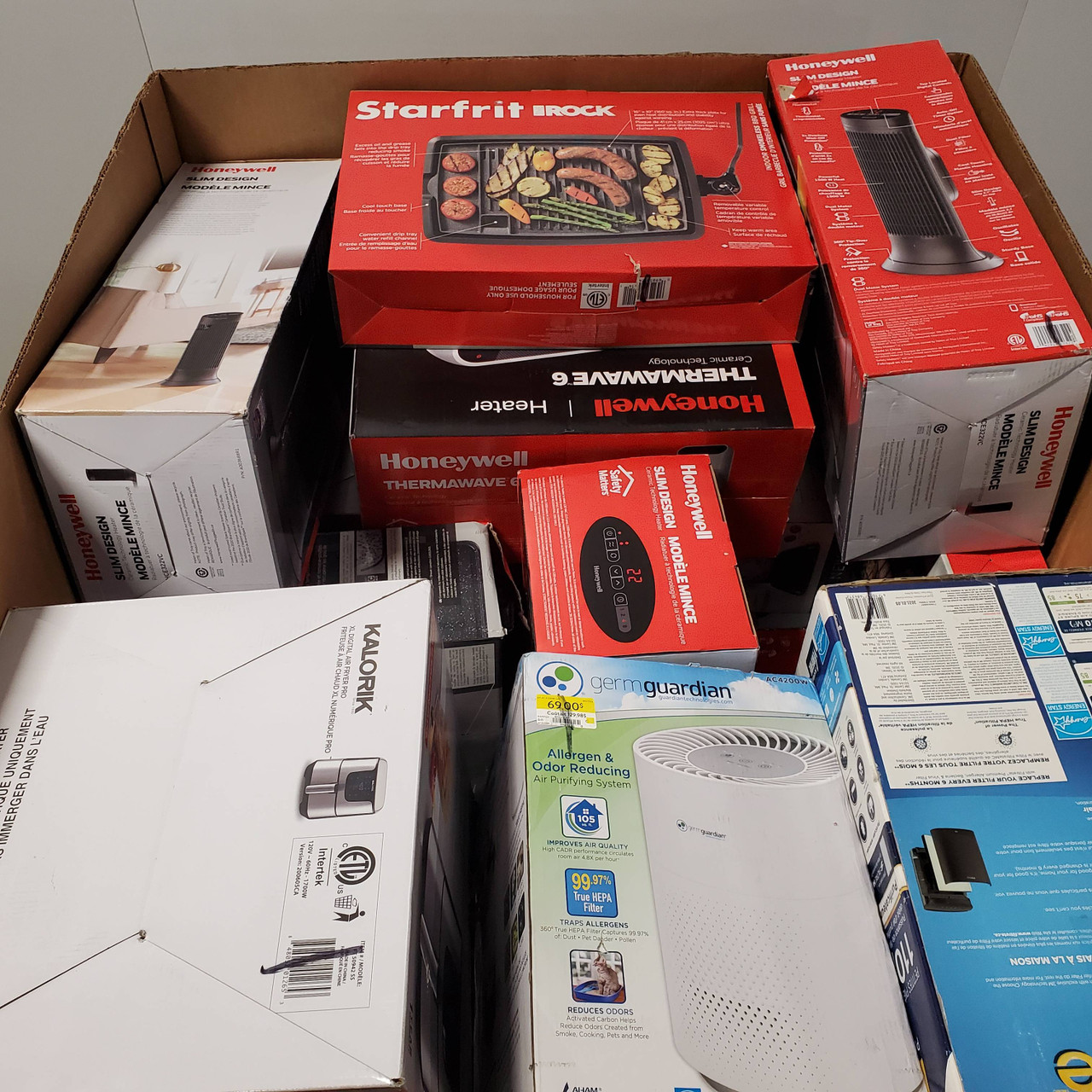 22 units of Small Appliances - MSRP $2,075 - Returns (Lot # 696239)