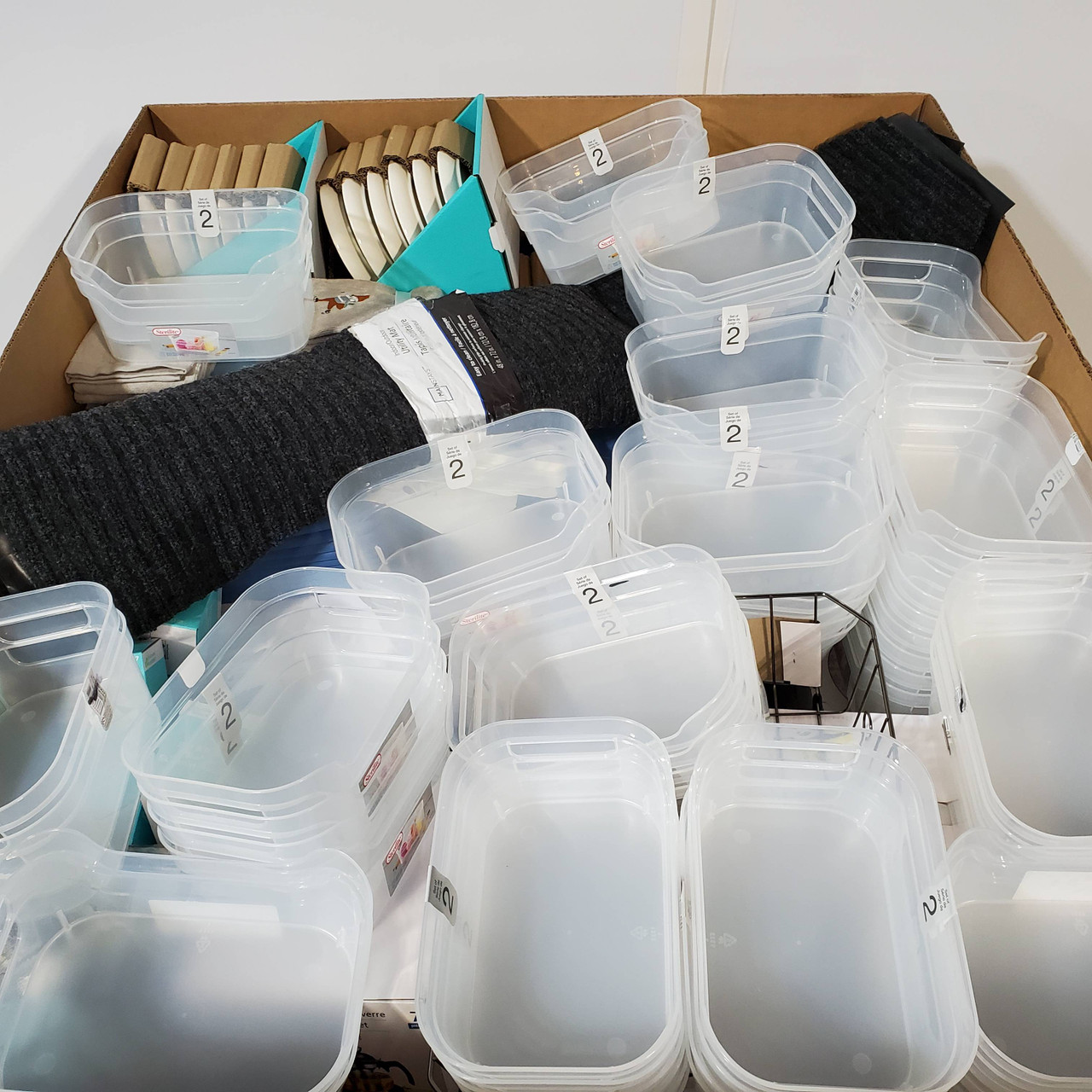 364 units of Home Products - MSRP $3,064 - Returns (Lot # 702025)