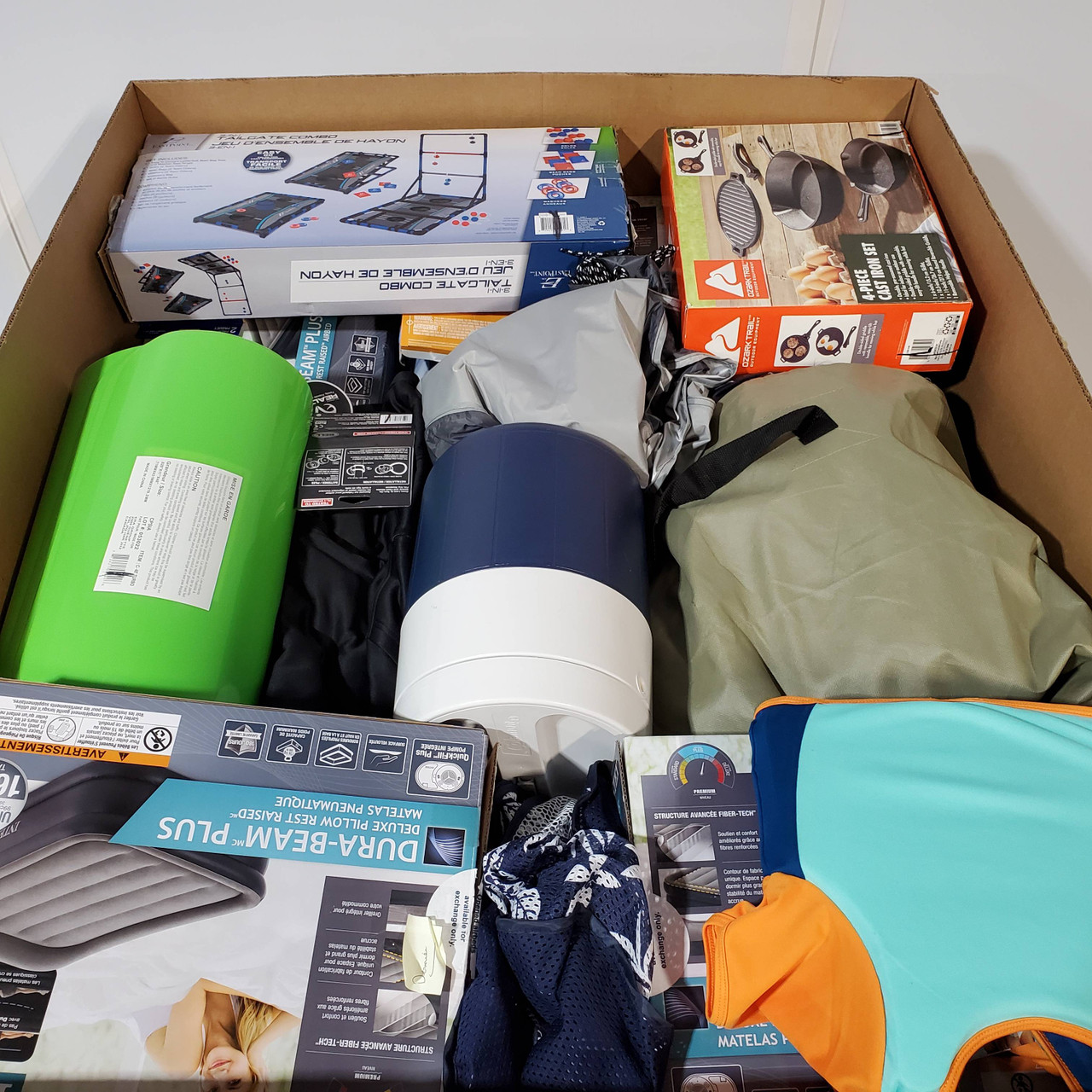 93 units of Sports & Outdoor - MSRP $2,261 - Returns (Lot # 702117)