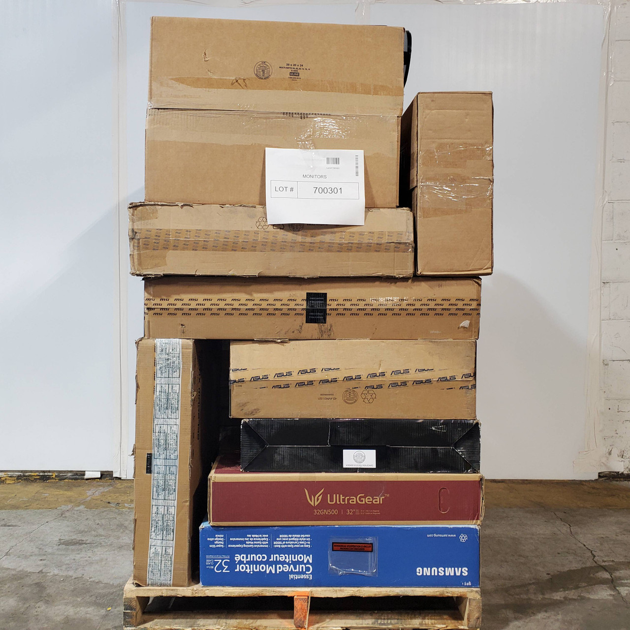 31 units of Monitors - MSRP $6,118 - Salvage (Lot # 700301)