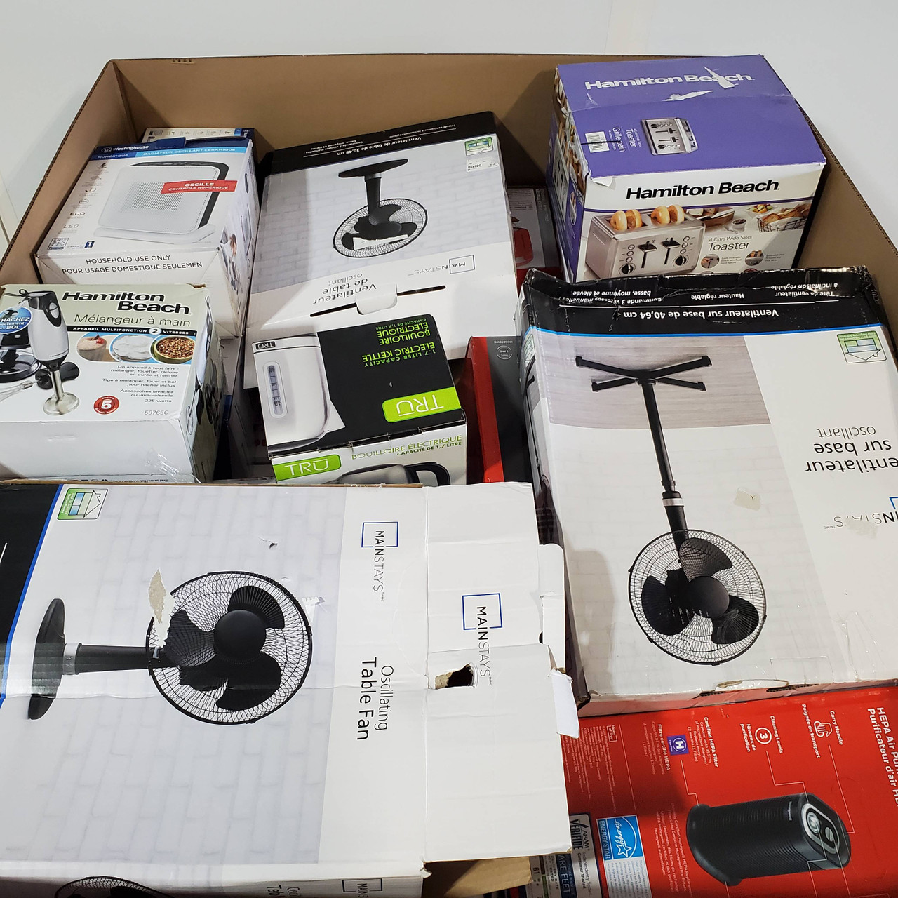41 units of Small Appliances - MSRP $2,763 - Returns (Lot # 705728)