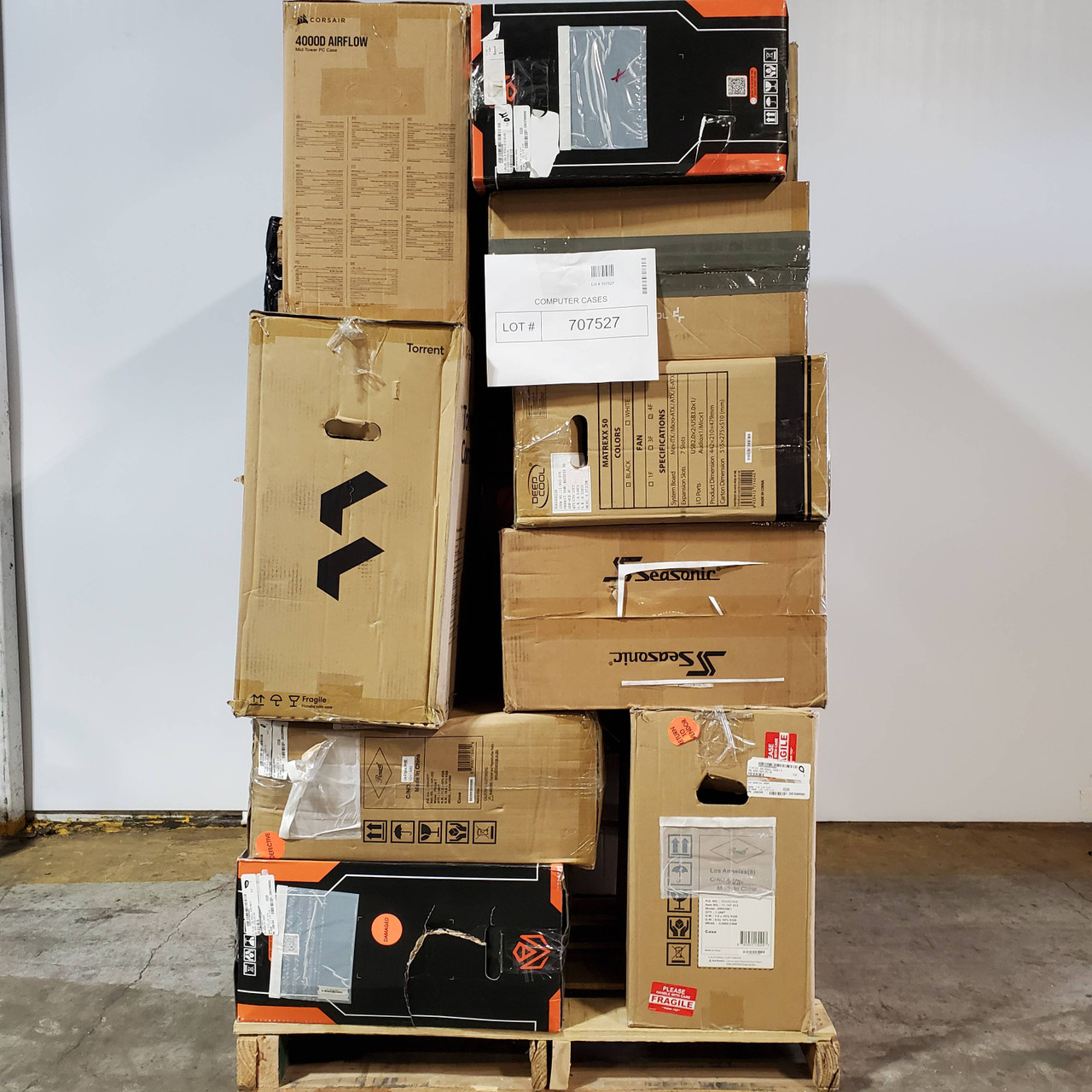 21 units of Computer Cases - MSRP $2,631 - Salvage (Lot # 707527)