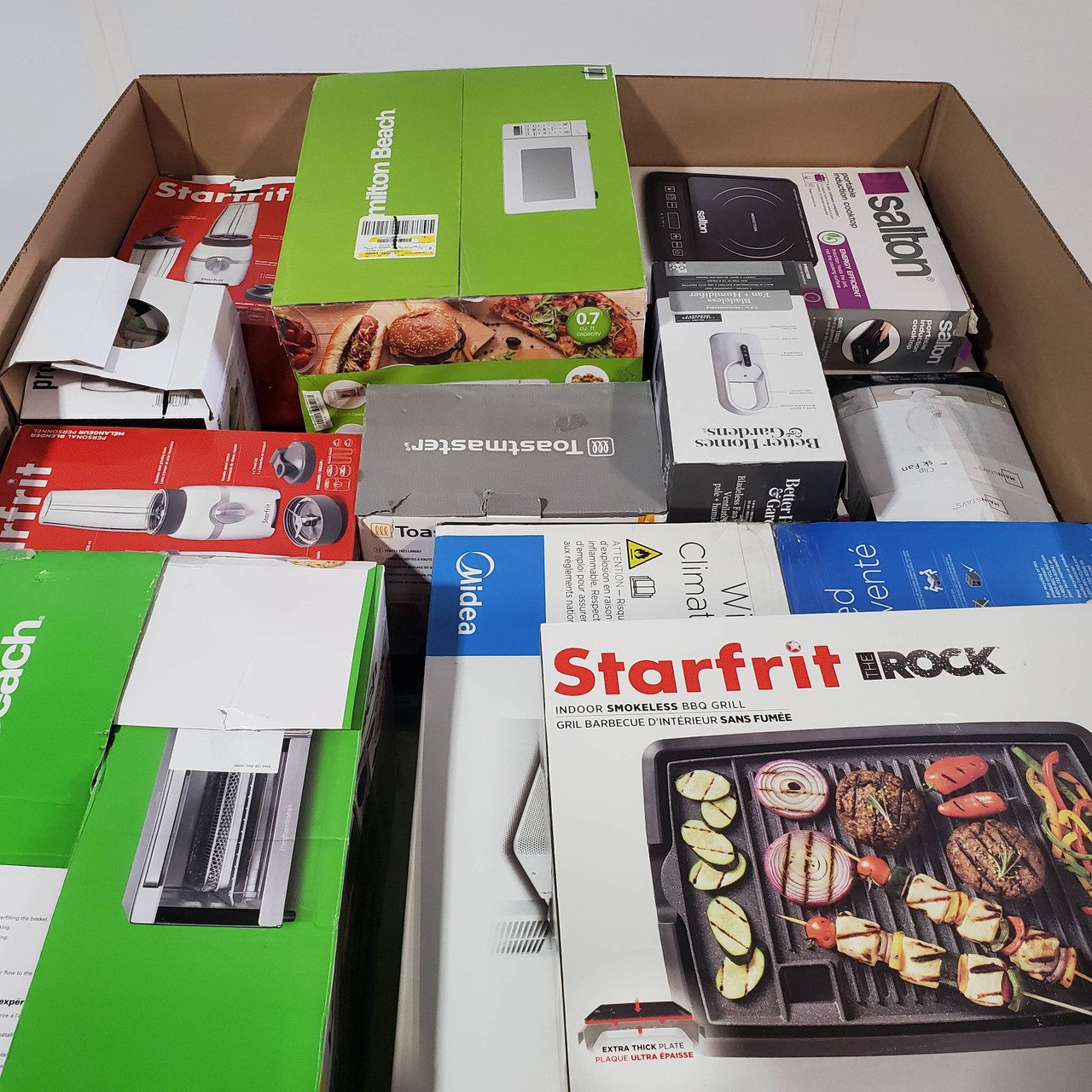 35 units of Small Appliances - MSRP $2,614 - Returns (Lot # 726128)