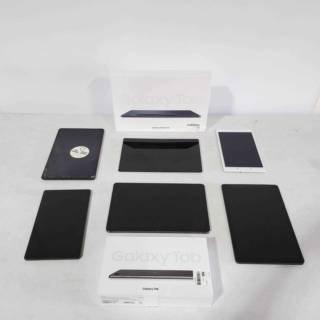 32 units of Samsung Tablets - MSRP $10,780 - Salvage (Lot # 724524)