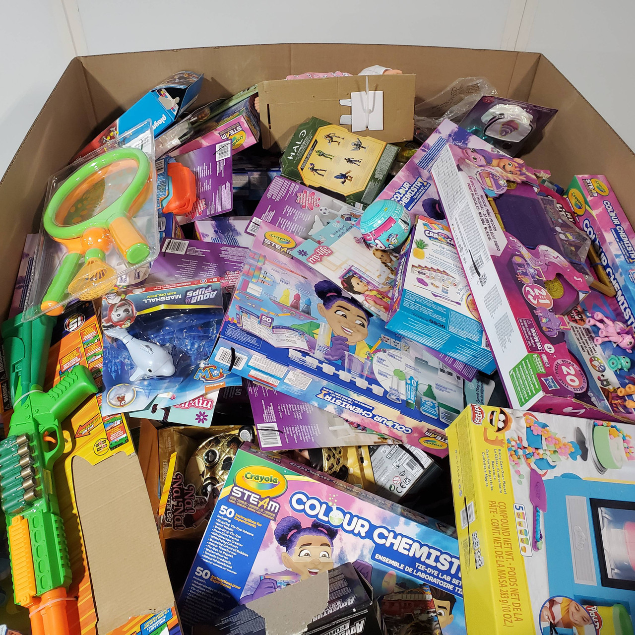238 units of Toys - MSRP $4,564 - Returns (Lot # 729323)