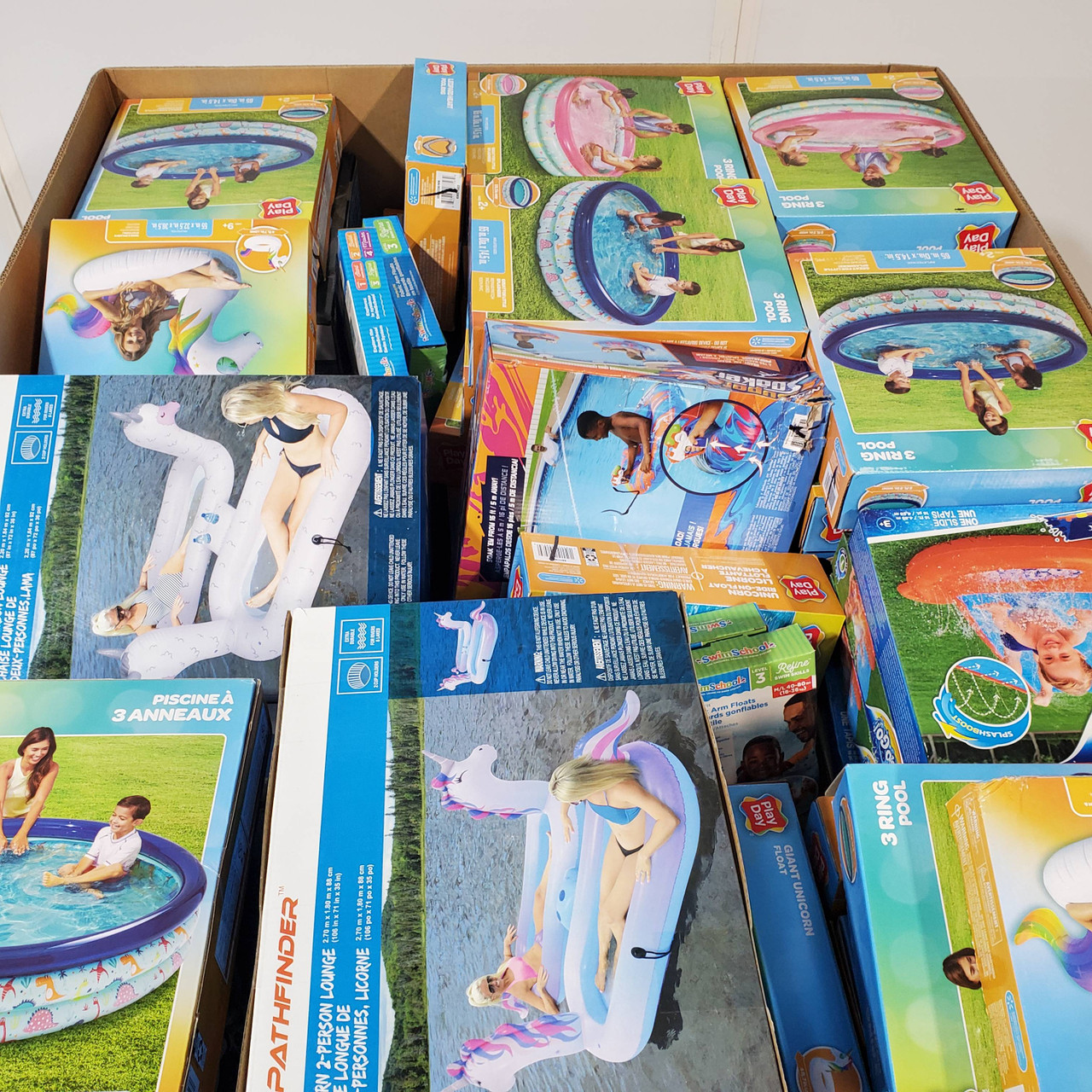 125 units of Summer Sports & Outdoor - MSRP $2,659 - Like New (Lot # 737440)
