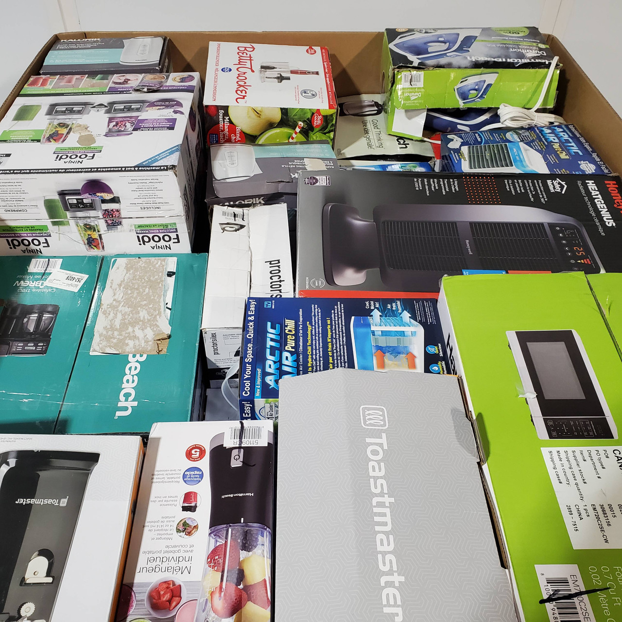 53 units of Small Appliances - MSRP $2,708 - Returns (Lot # 745539)