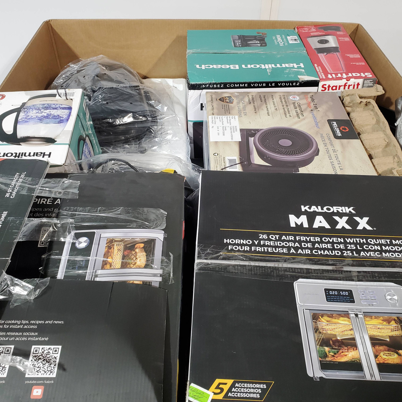 25 units of Small Appliances - MSRP $2,086 - Returns (Lot # 749834)