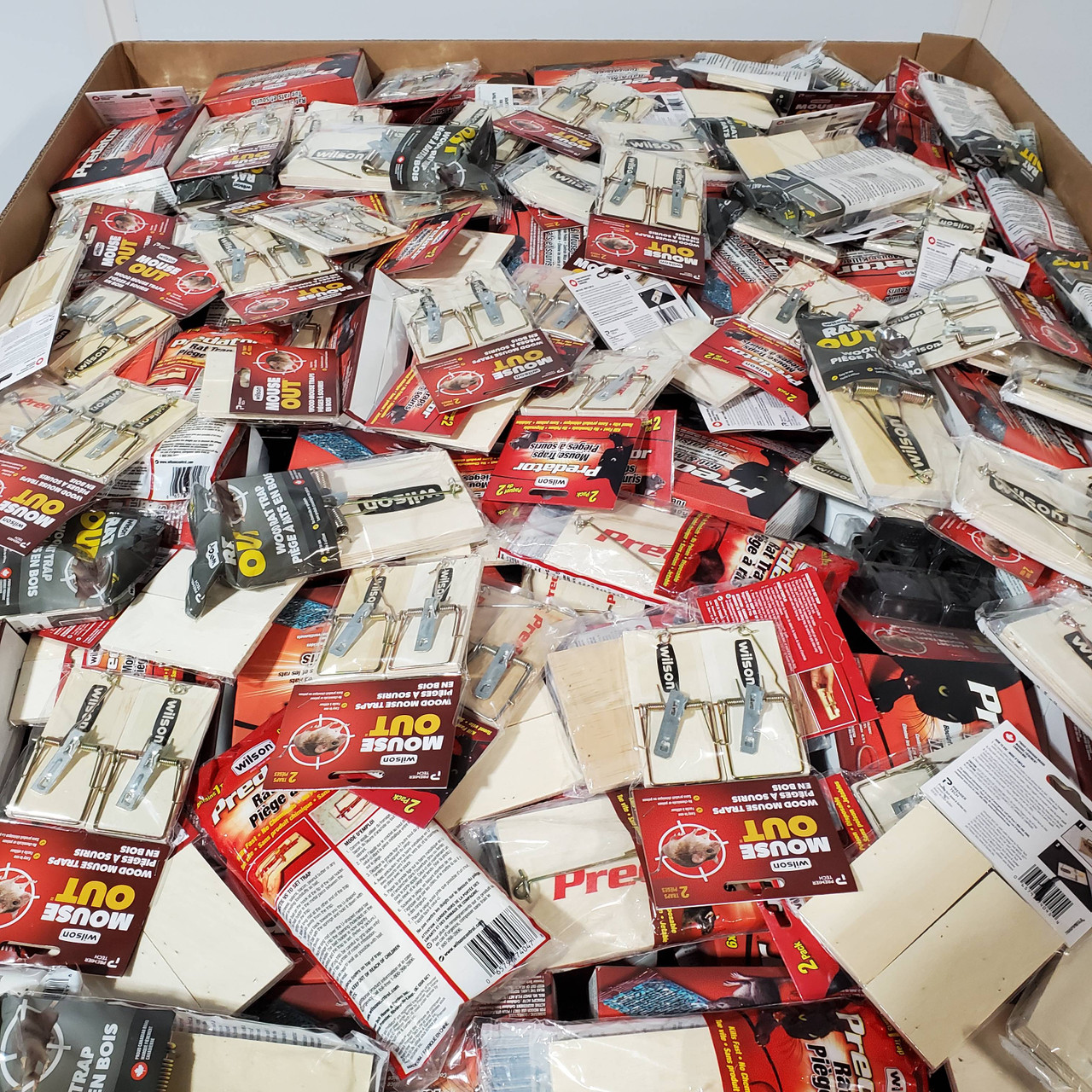 946 units of Pest Control - MSRP $8,275 - Like New (Lot # 749020)