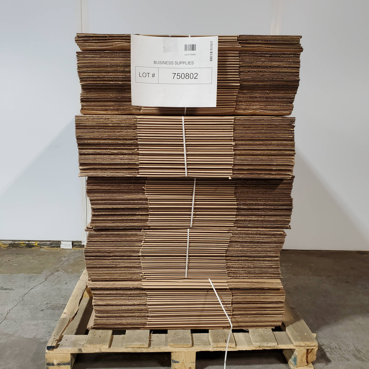 131 units of 20 x 16 x 12" Corrugated Boxes - MSRP $470 - Brand New (Lot # 750802)